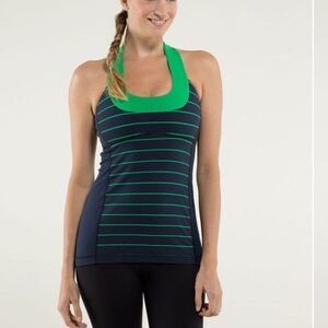 Lululemon Size 6 Scoop Neck Tank Top Blue Green Striped